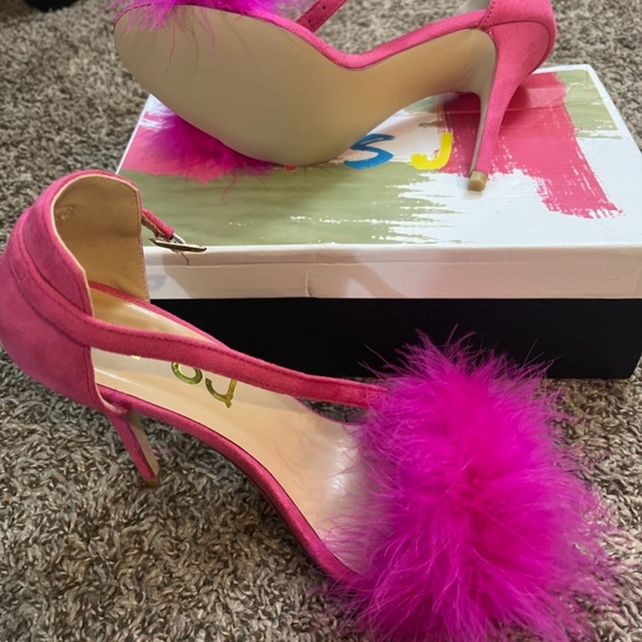 COPY - Brand new FSJ  Fluffy Sandals sz 8 1/2 - Picture 4 of 4